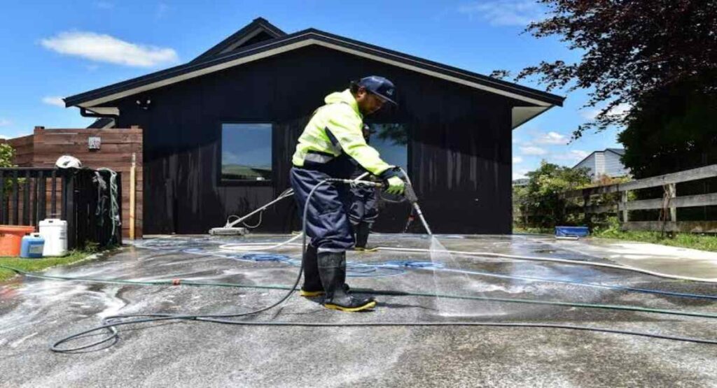 Driveway Cleaning Inverkiething