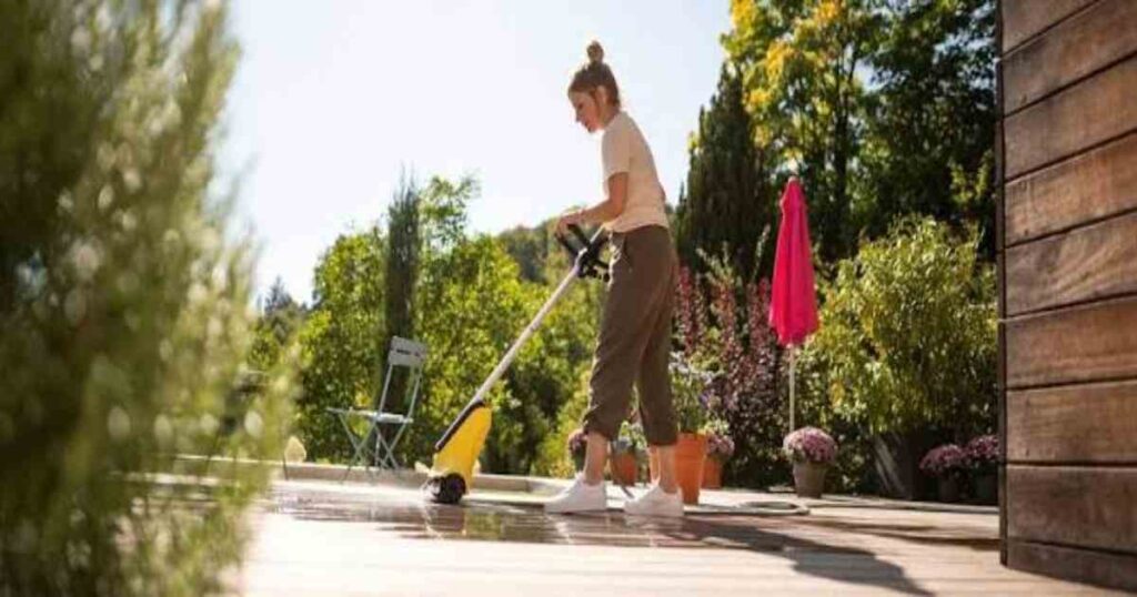 Decking Cleaning Cairneyhill